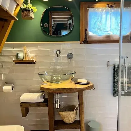 Дом отдыха Kabanya, Lovely Tiny House In Cantabria *
